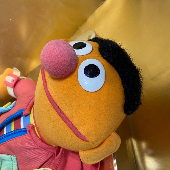 SESAME STREET VTG 1990 ERNIE DRESS ME UP PLAYSKOOL LEARNING COLlECTIBLE PLUSH - Picture 7 of 16